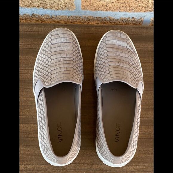 Vince Preston Snake Embossed Slip-On Sneakers 7.5 - Picture 7 of 10